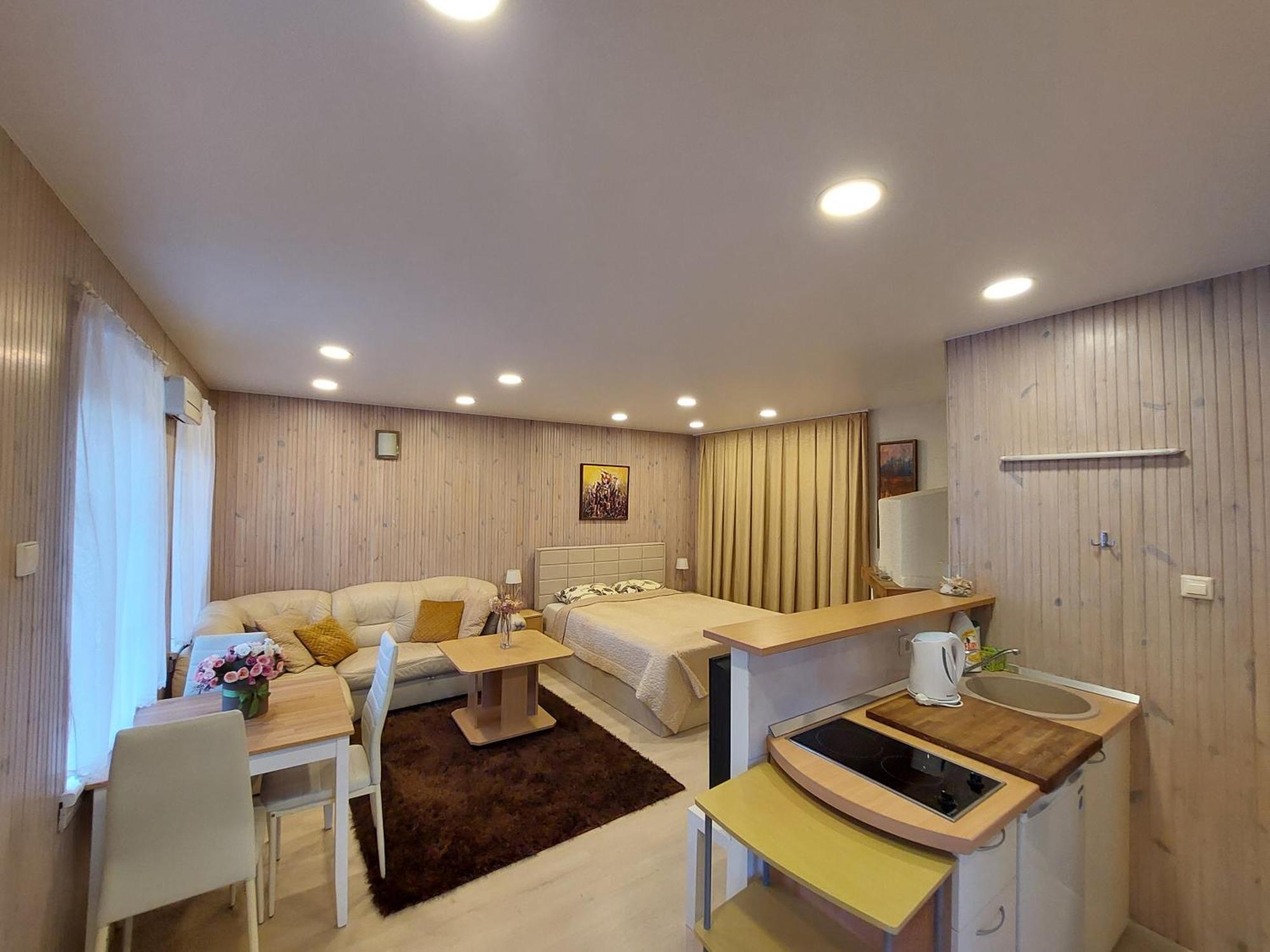 Nida Guesthouse At Loreta الغرفة الصورة